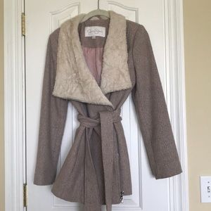 Jessica Simpson coat